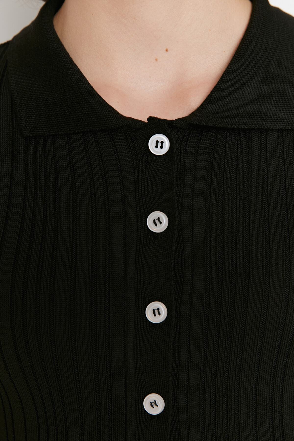 Trendyolmilla  Siyah Merserize Görünümlü Fitilli Polo Yaka Triko Hırka TWOAW20HI0070 - Görsel 4