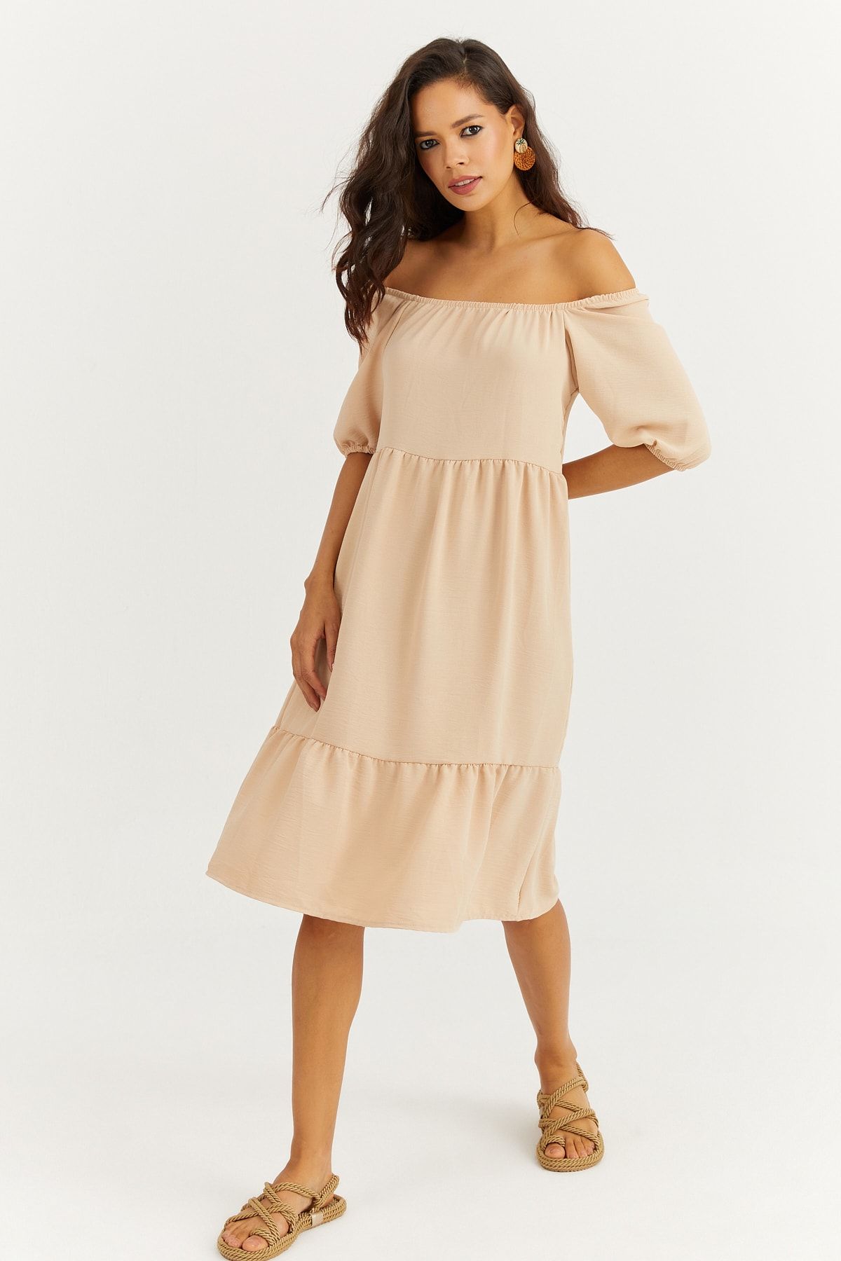 Cool & Sexy Kleid Beige A-Linie Fast ausverkauft