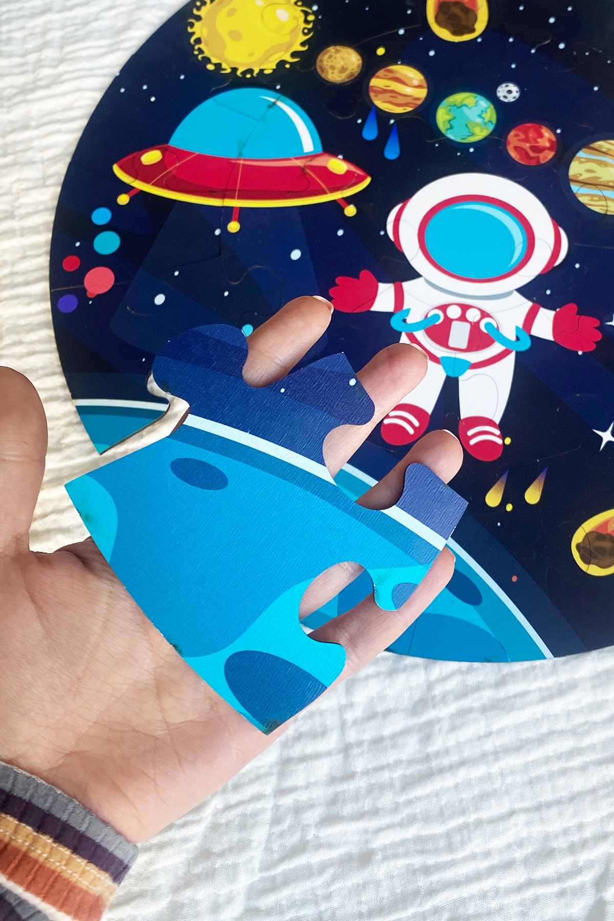 Little One Ahşap Gezegen Puzzle 42cm, Mega Boy Renkli Uzay Bebek, Çocuk Ve Okul Öncesi Için Puzzle fotoğrafı 5 (önizleme)