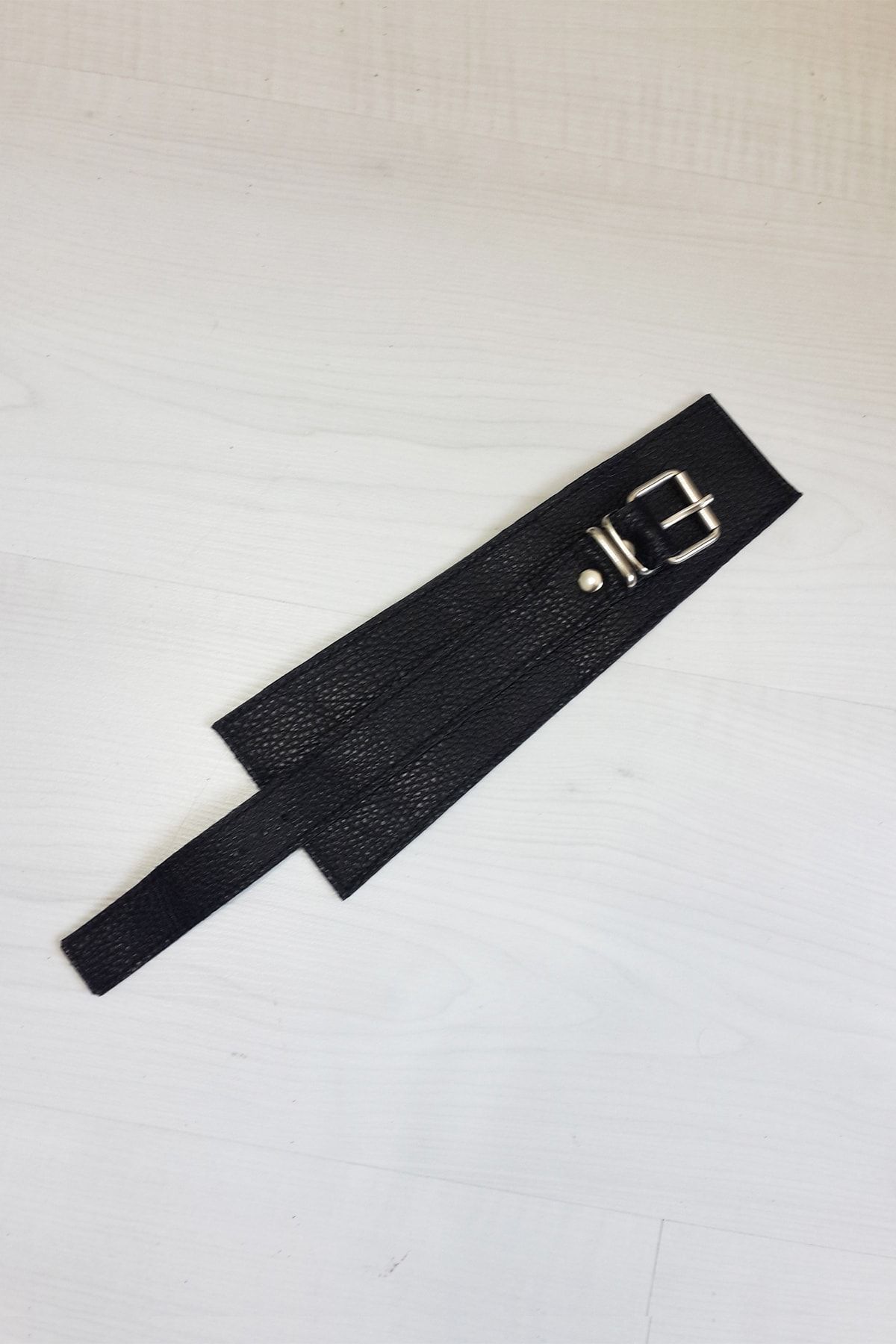 FİLİZ ENGİN Hakiki Deri Unisex Bileklik SE7045