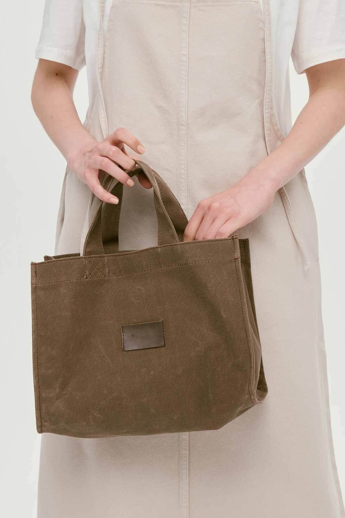 Manuka-Kleine Canvas-Tasche in Braun mit Wascheffekt 4