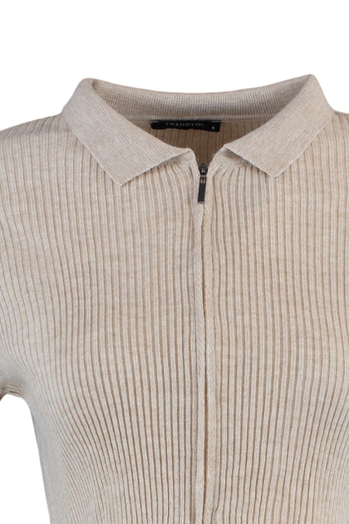 Trendyolmilla  Bej Crop Fermuarlı Triko Hırka TWOAW21HI0154 - Görsel 7