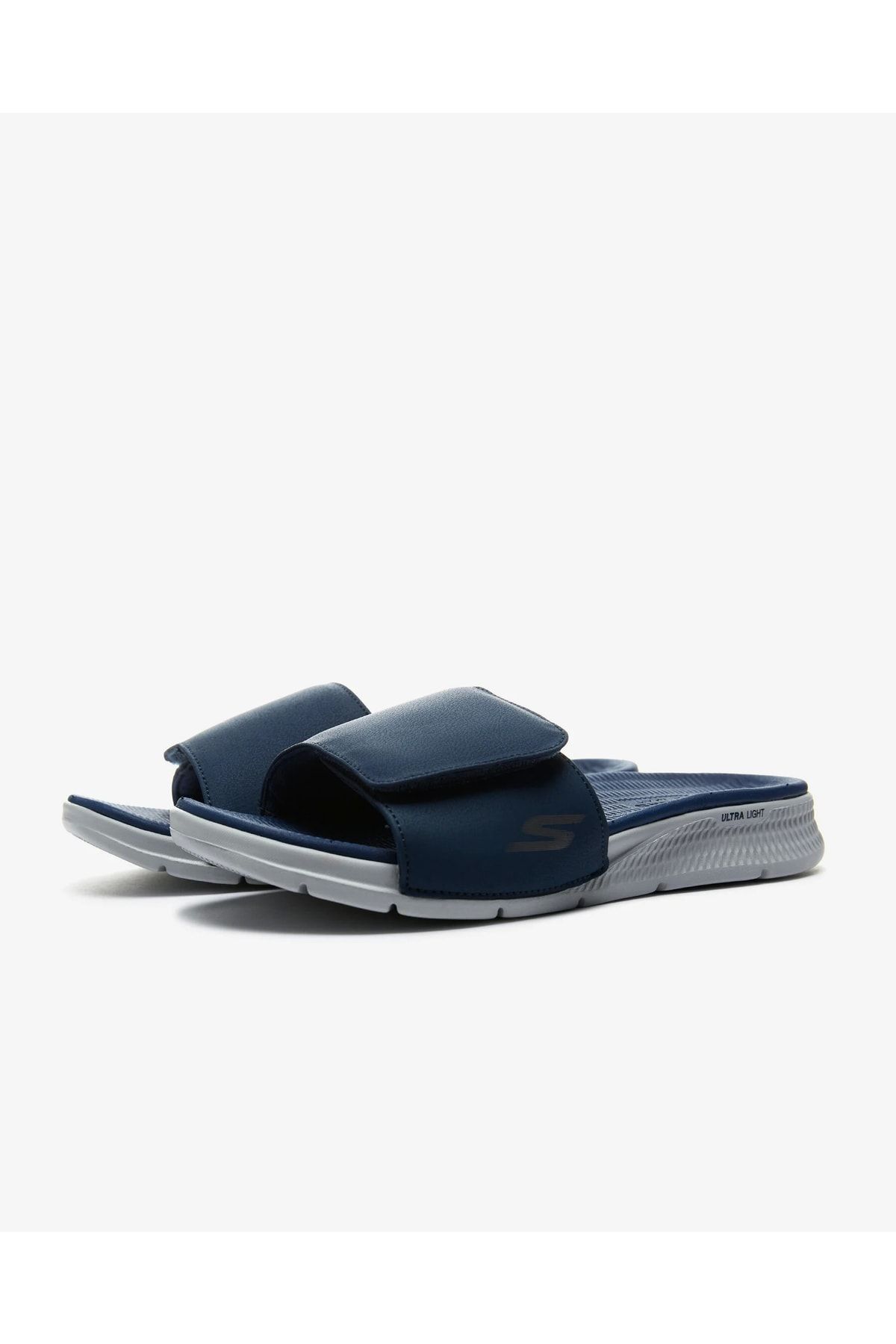 Skechers oceanside 2025
