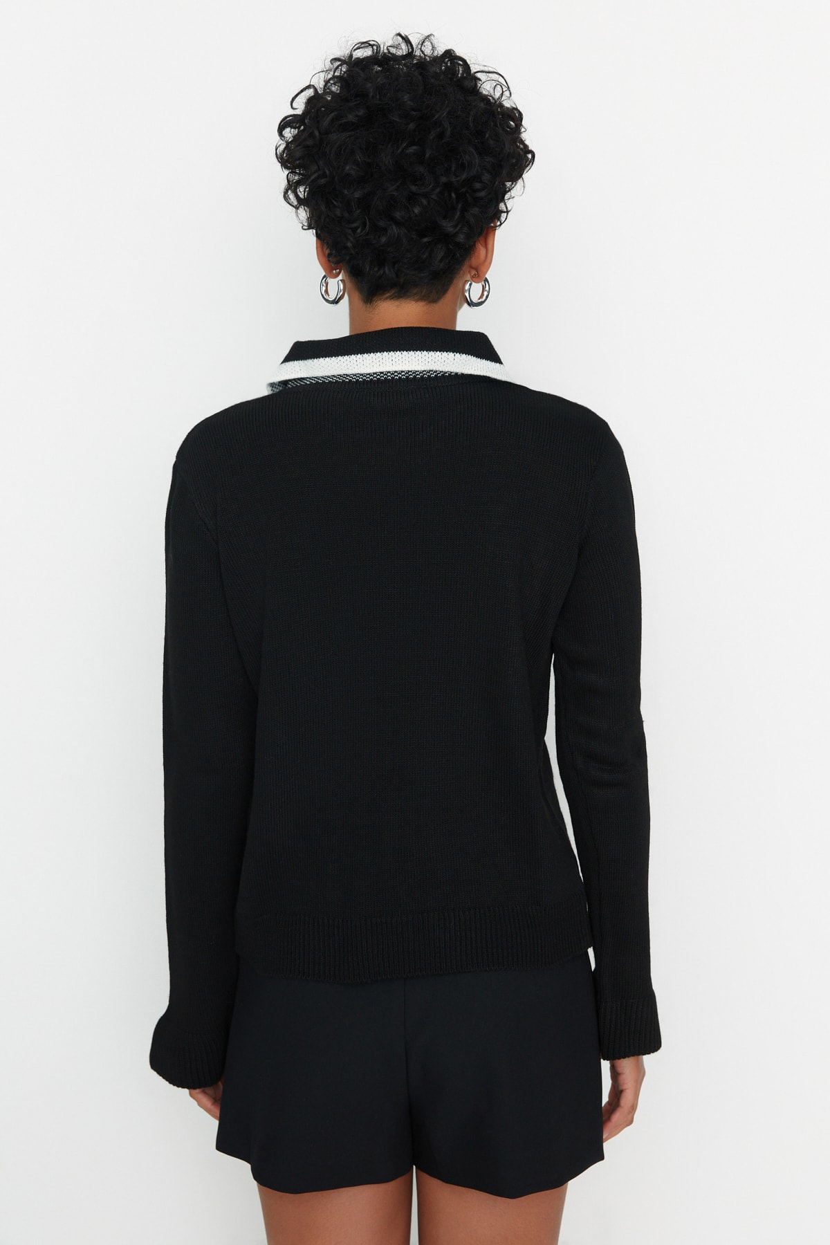 Trendyolmilla  Siyah Renk Bloklu Kurdele/Fiyonk Detaylı Triko Kazak TWOAW23KZ0039 - Görsel 5