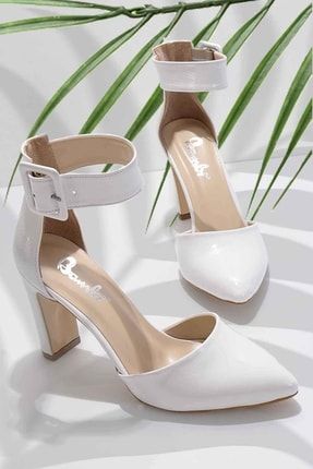 Beyaz Rugan Kadın Klasik Topuklu Ayakkabı K01926031998