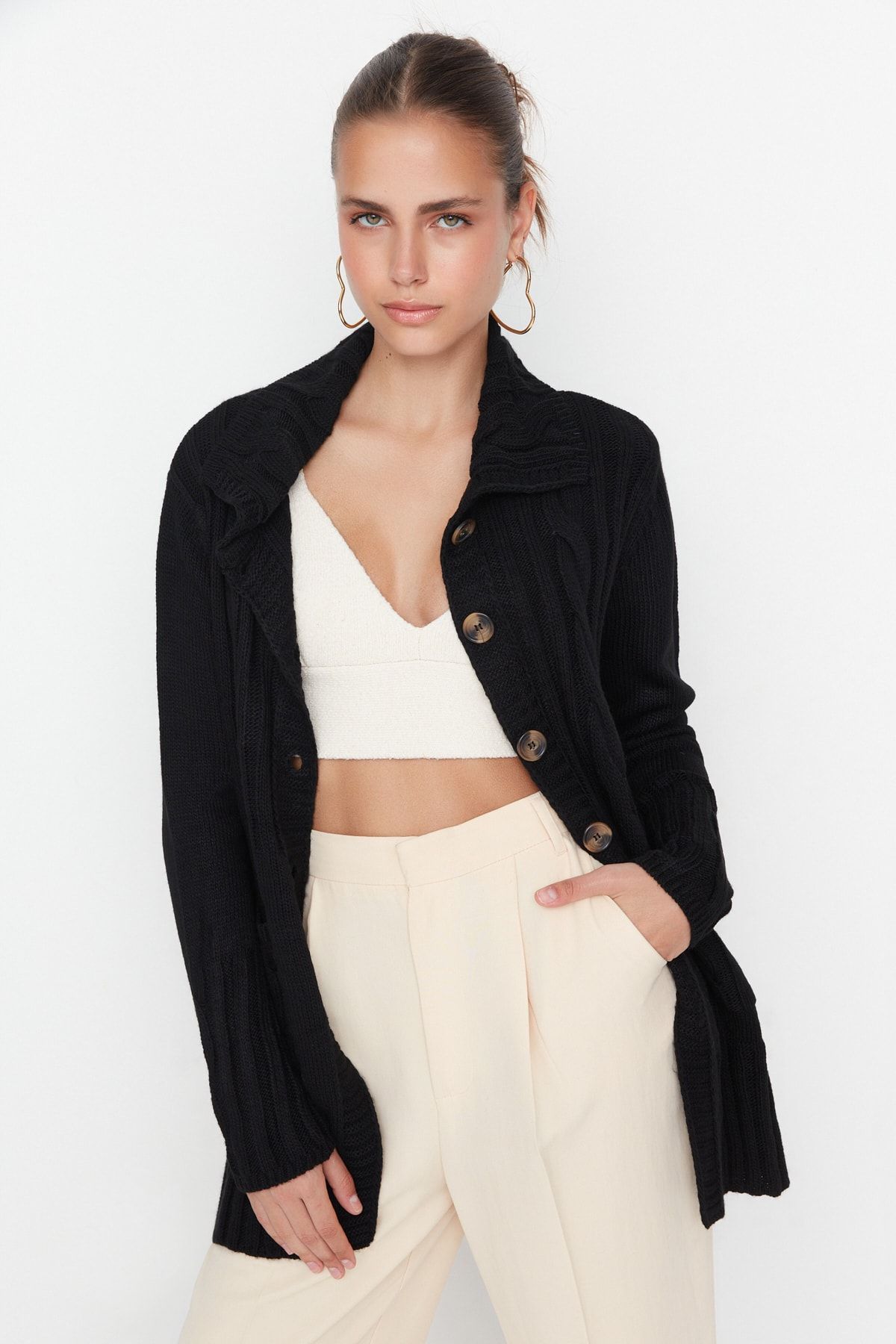 Trendyol Collection Strickjacke Schwarz Regular Fit Fast ausverkauft