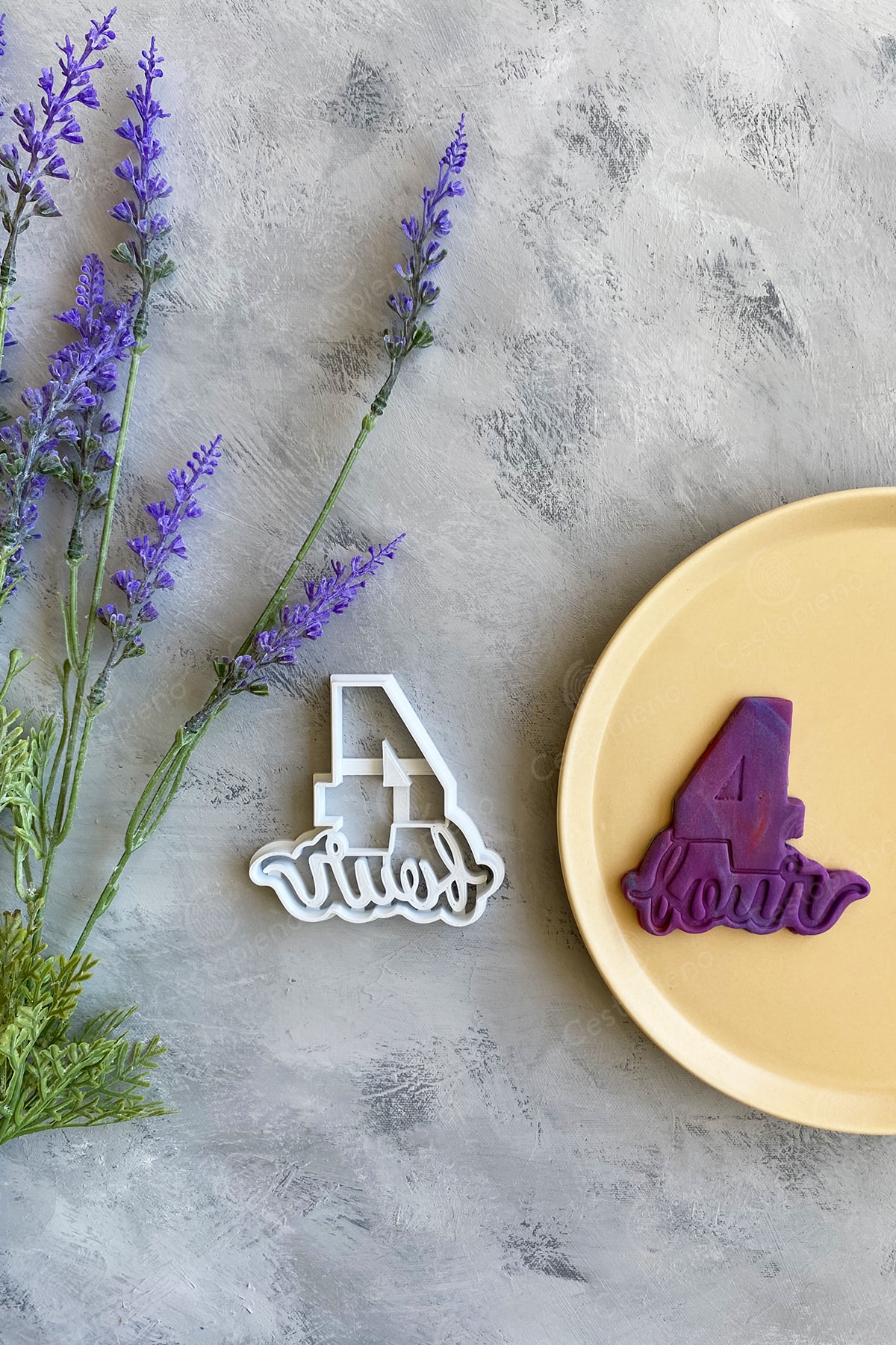 4 (WRITTEN FOUR) Number Dough Shaper