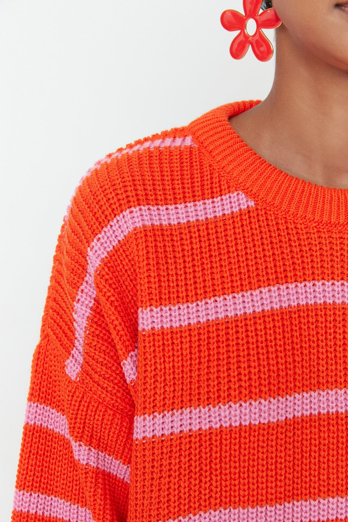 Trendyol Collection-Orange gestreifter Oversize-Strickpullover 4