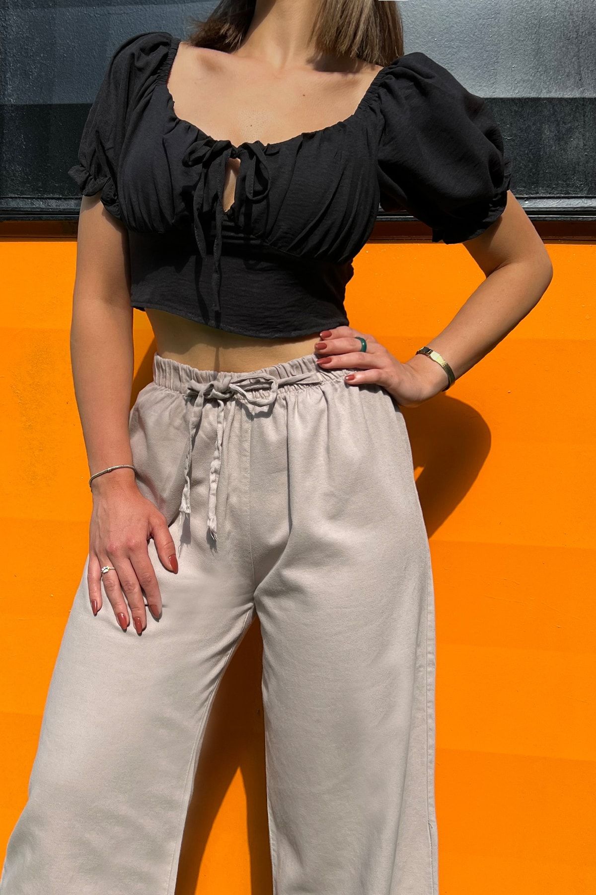 Trend Alaçatı Stili Bluse Schwarz Regular Fit Fast ausverkauft