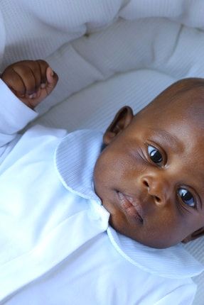 Beyaz Bebe Yaka Detaylı Erkek Bebek Tulum ADEFRU23