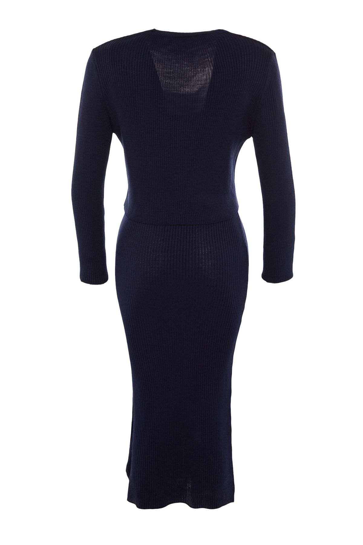 TRENDYOLMİLLA Lacivert Düğme Detaylı Hırka-Elbise Triko Takım TWOSS21EL0208 RF9790