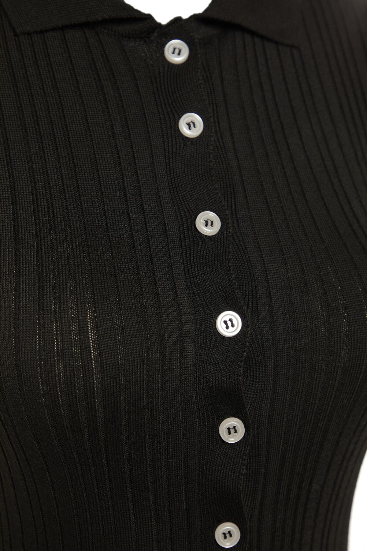 Trendyolmilla  Siyah Merserize Görünümlü Fitilli Polo Yaka Triko Hırka TWOAW20HI0070 - Görsel 7