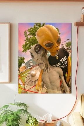 Alien Ufo Duvar Posteri Büyük Boy 45x30 Cm POSTERKODU123