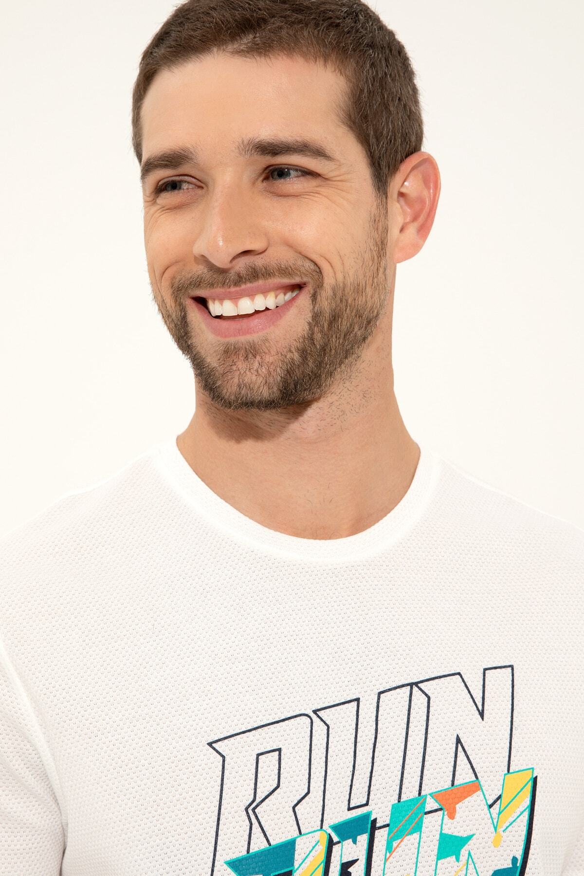 تیشرت مردانه بژ پیرکاردین | G021SZ011.000.1369945 اورجینال - تصویر 2