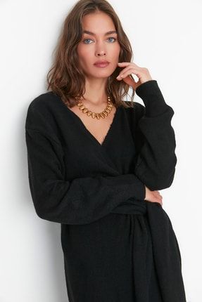 Siyah Kruvaze Yaka Bağlama Detaylı Triko Elbise TWOAW21EL0260
