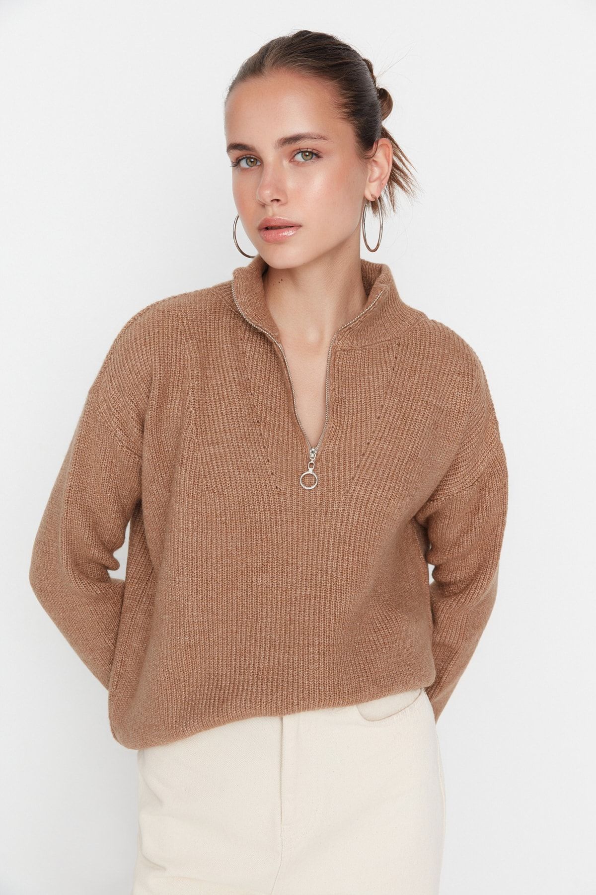 Trendyol Collection-Мек текстуриран трикотажен пуловер с цип и двойка Camel - Twoaw20Xs0009 3