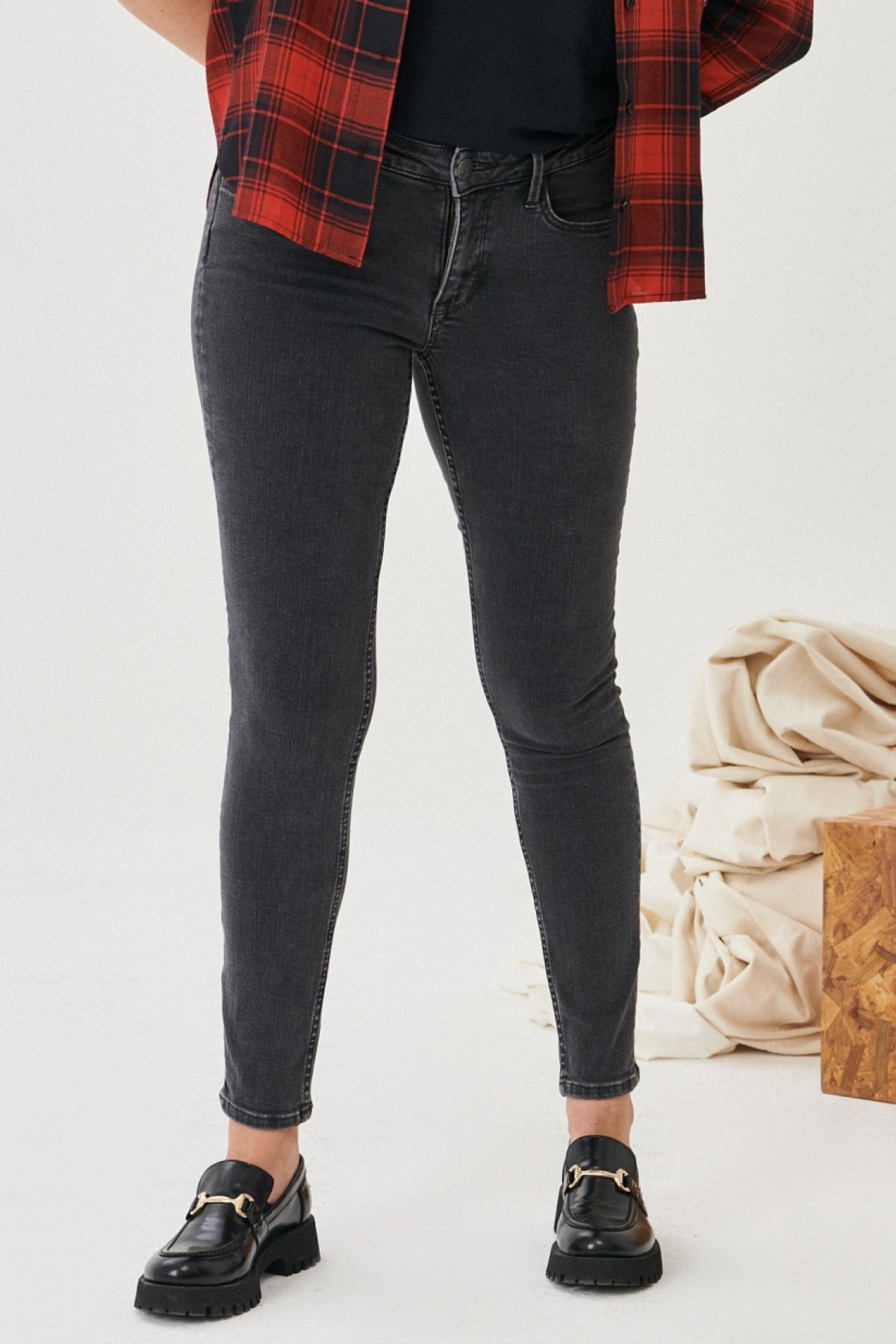 skinny fit regular waist denim stretch jean jeans pants