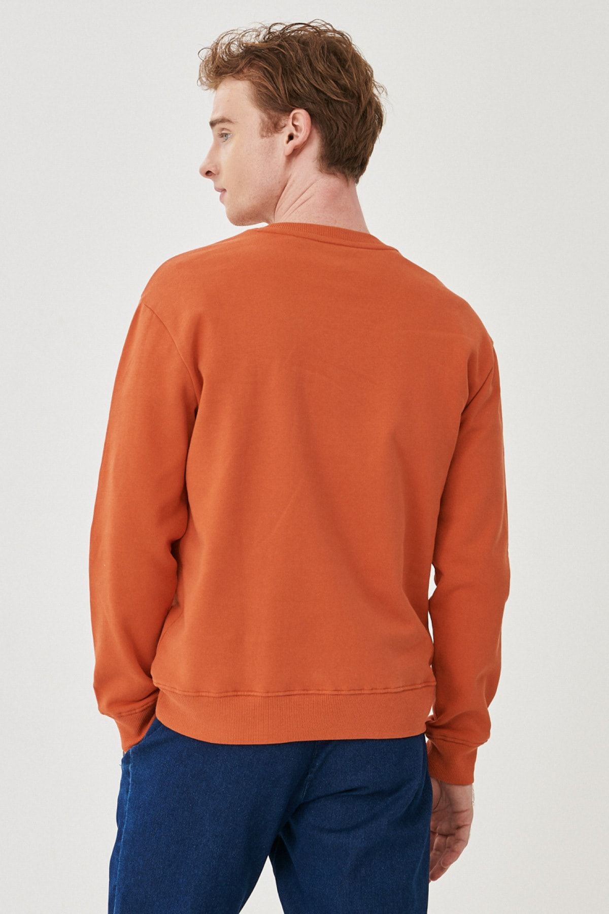 Cut Neck Lee Cotton Regular - Sweatshirt Normal 100% Fit Crew Trendyol