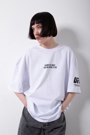 Kadın Oversize Ufc Baskılı Pamuklu T-shirt Beyaz WM1677