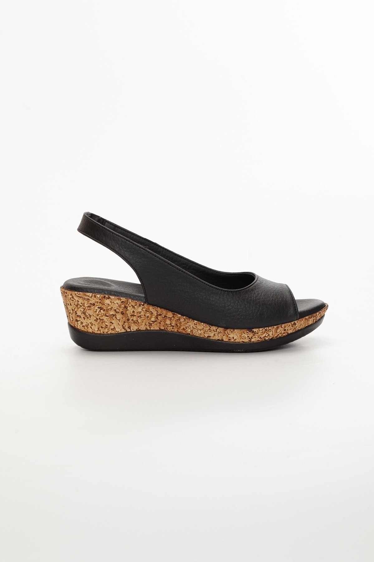 SOFT FASHION Kadın Siyah &amp; Tek Bant Platform Topuklu Açık Yazlık Mantar Sandalet Ayakkabı - Topuk 5 Cm ZN11995