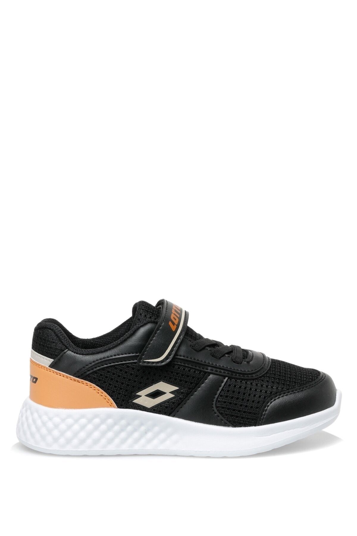 Lotto black sports shoes on sale