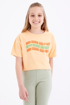 Kavun Içi Oversize Renkli Yazı Baskılı Düşük Omuz O Yaka Kız Çocuk Crop T-shirt - 75038 T09KG-75038
