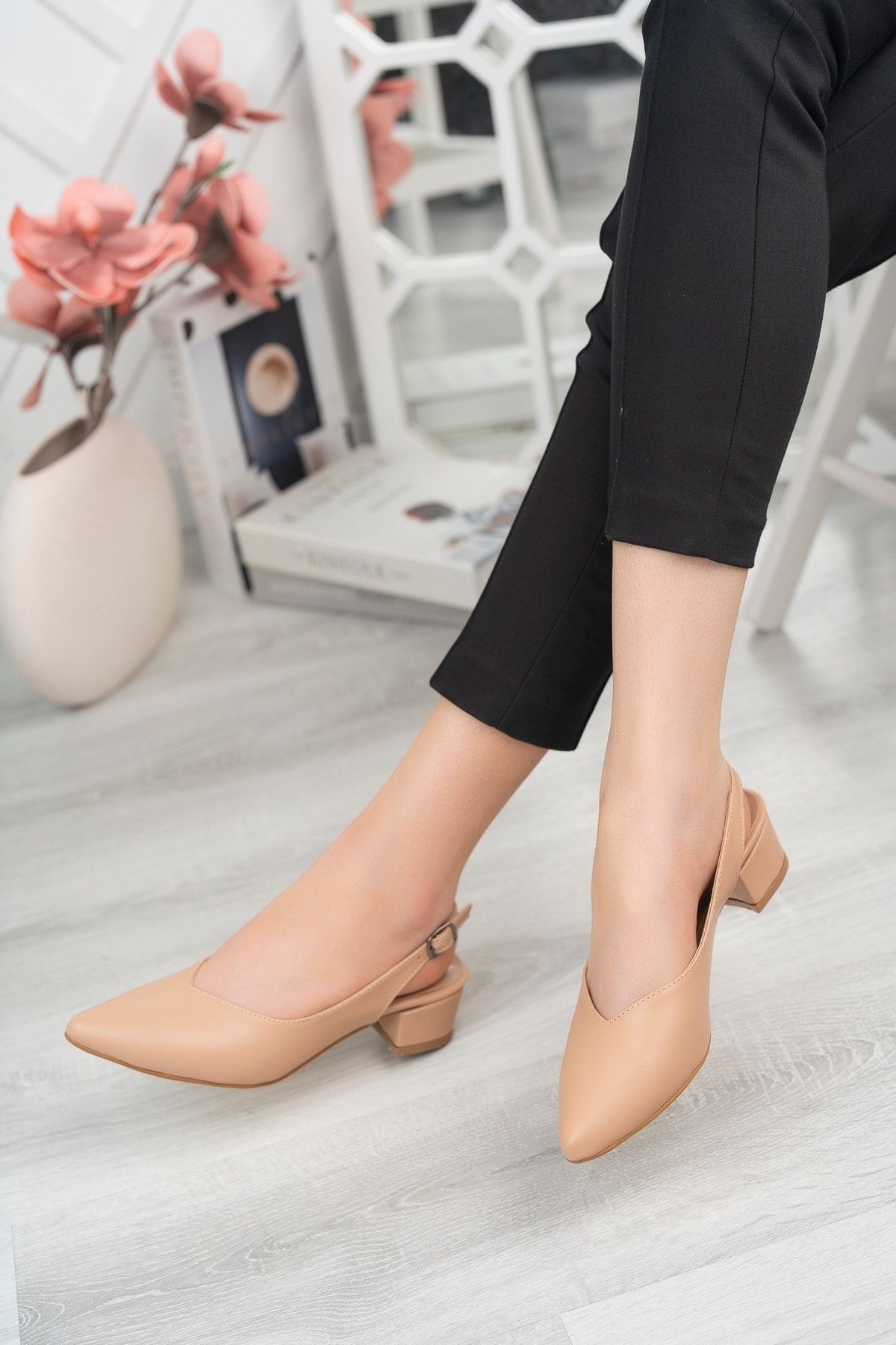 4 online cm heels