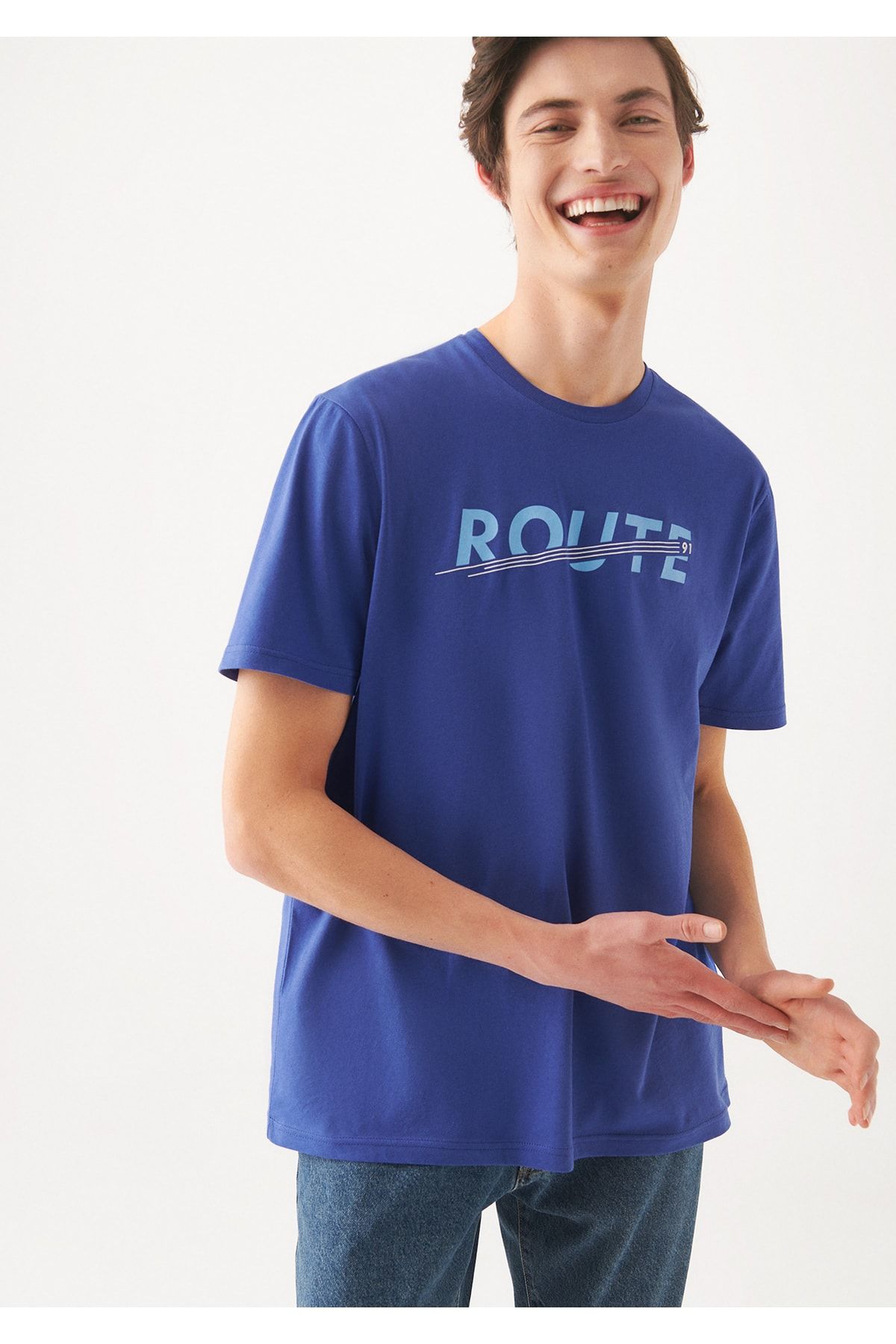 Mavi تی شرت چاپ شده مسیر مناسب / برش معمولی 8810570-70898