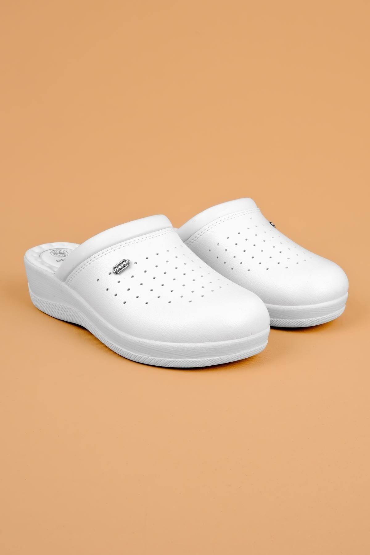 Abela slippers cheap