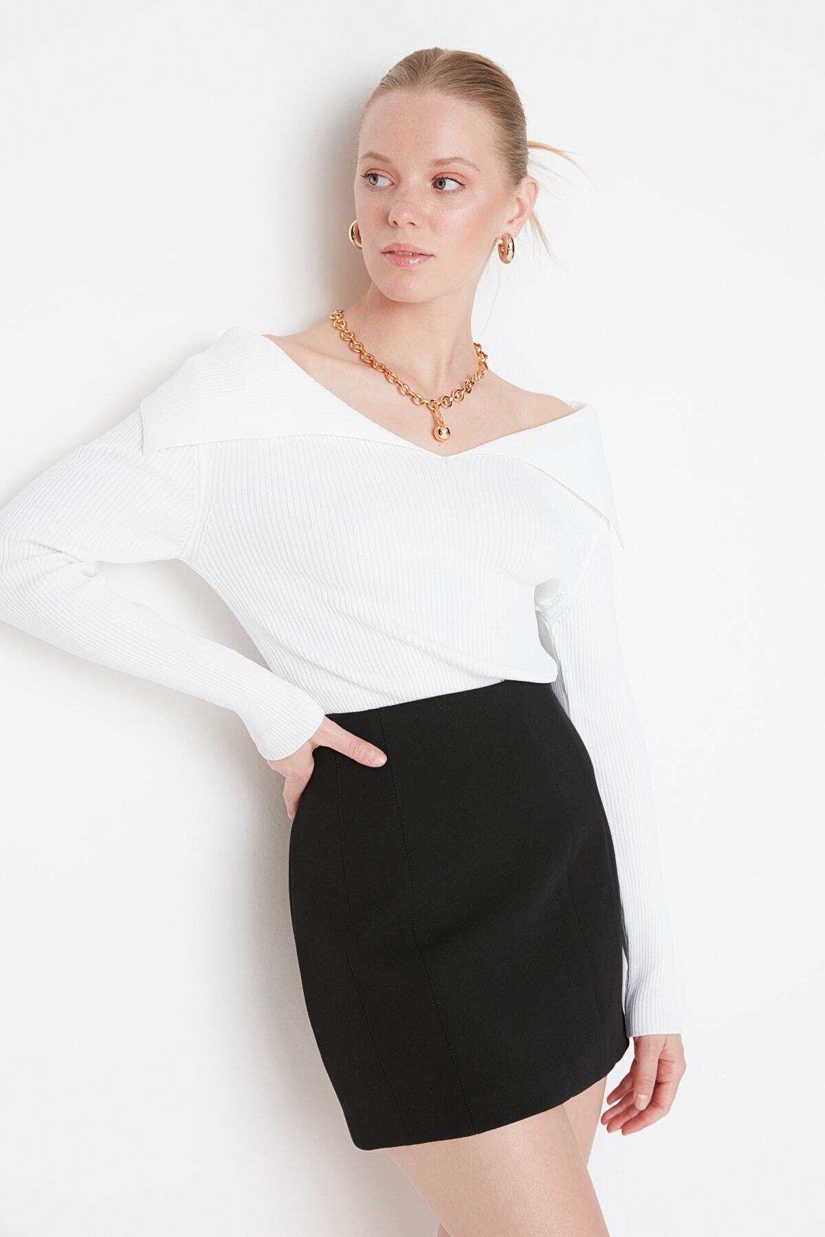 Trendyolmilla  Ekru Carmen Yaka Triko Kazak TWOAW22KZ0993 - Görsel 6