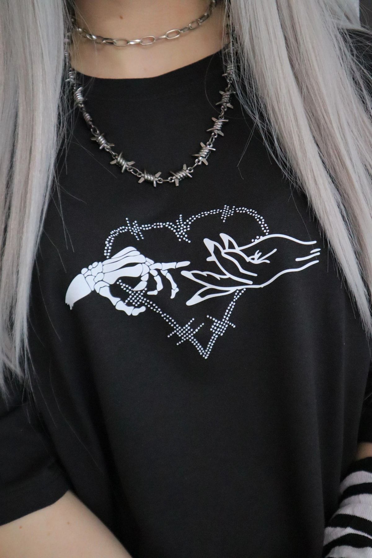 EFBUTİK-Black Unisex Spiky Heart Michelangelo T-shirt 3