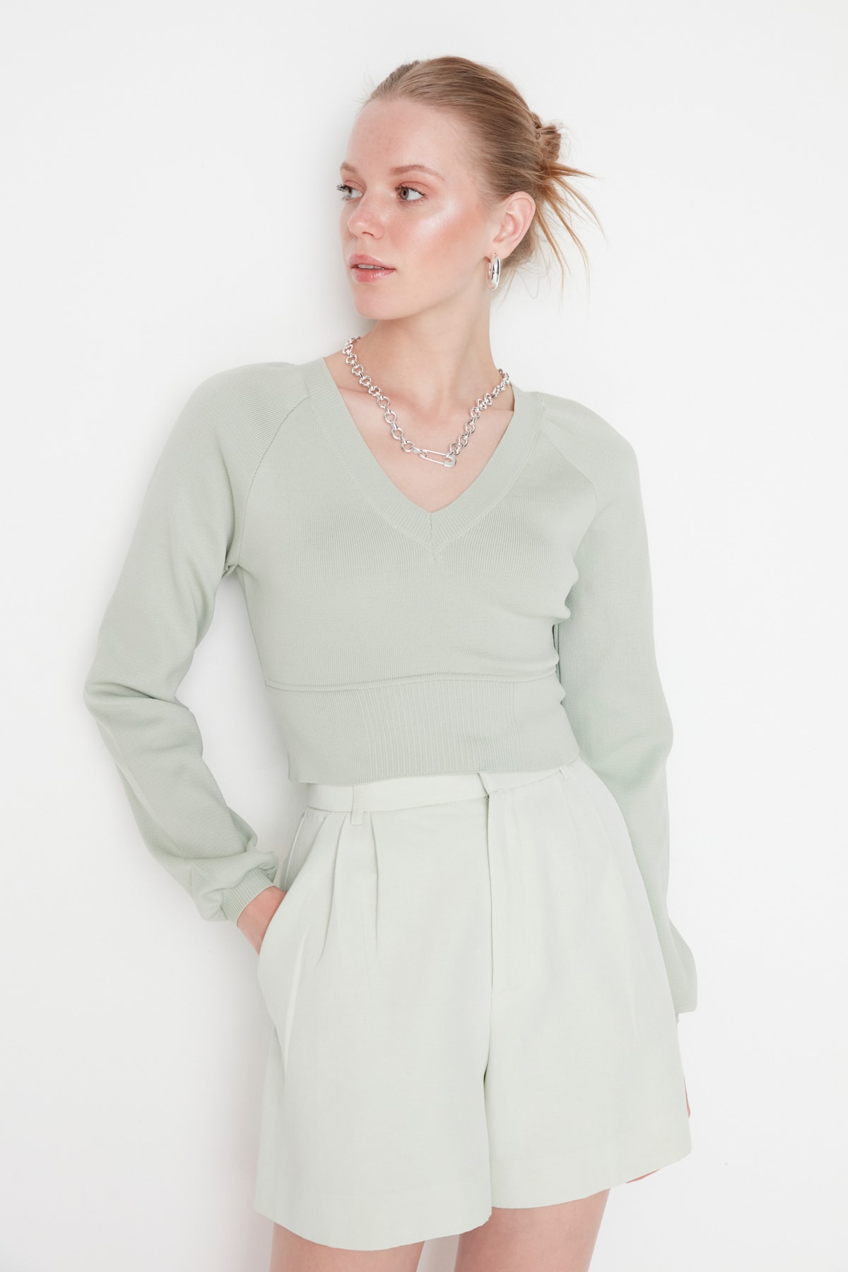 Trendyol Collection Pullover Grün Slim Fit Fast ausverkauft
