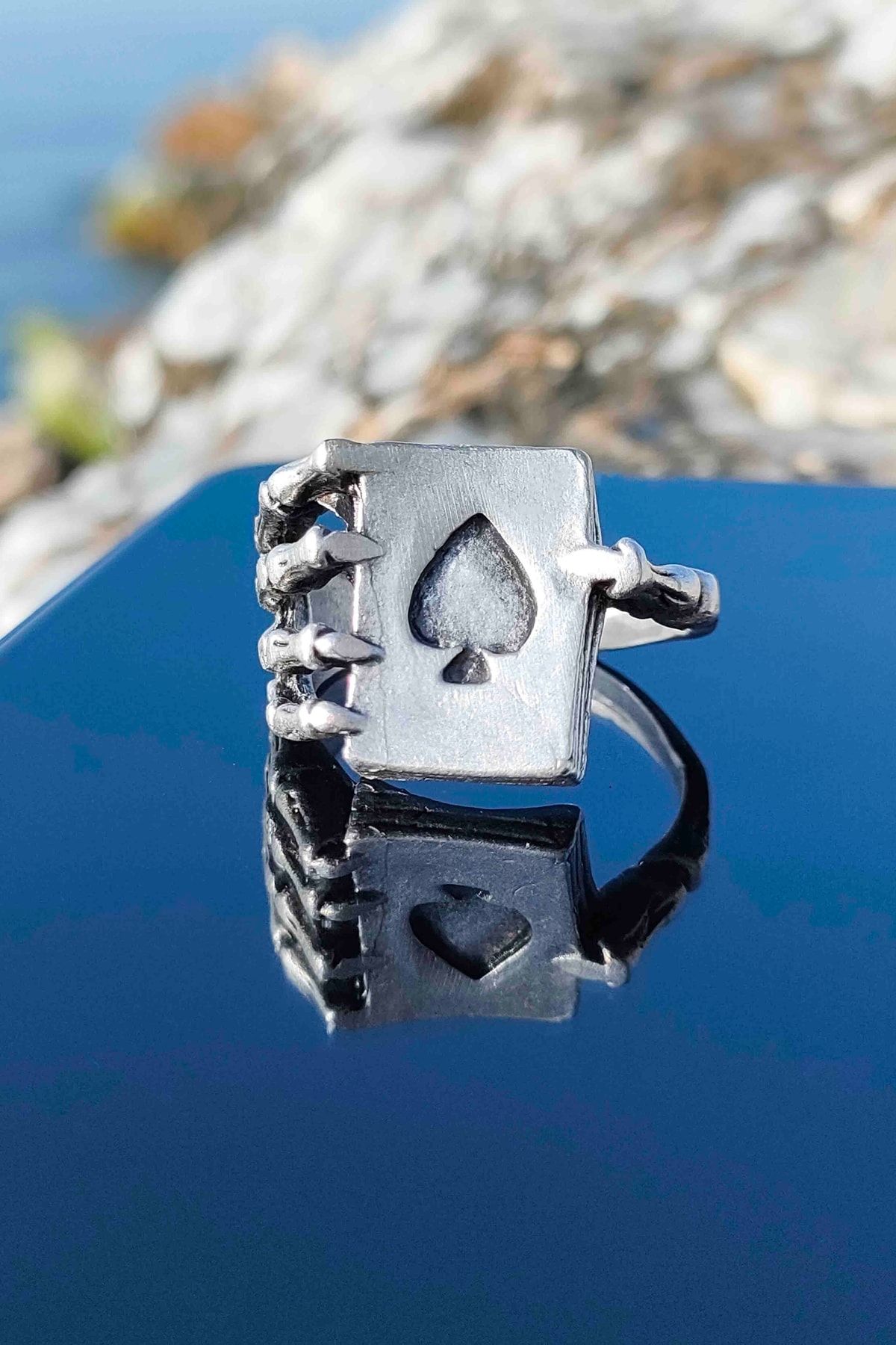 Ace card hotsell ring