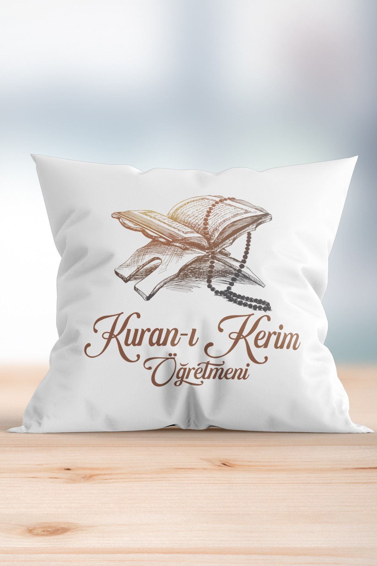 Picture printed on online pillow