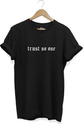 Siyah Unisex Trust No One - Kimseye Güvenme Baskılı Kısa Kollu T-shirt TB0ST099