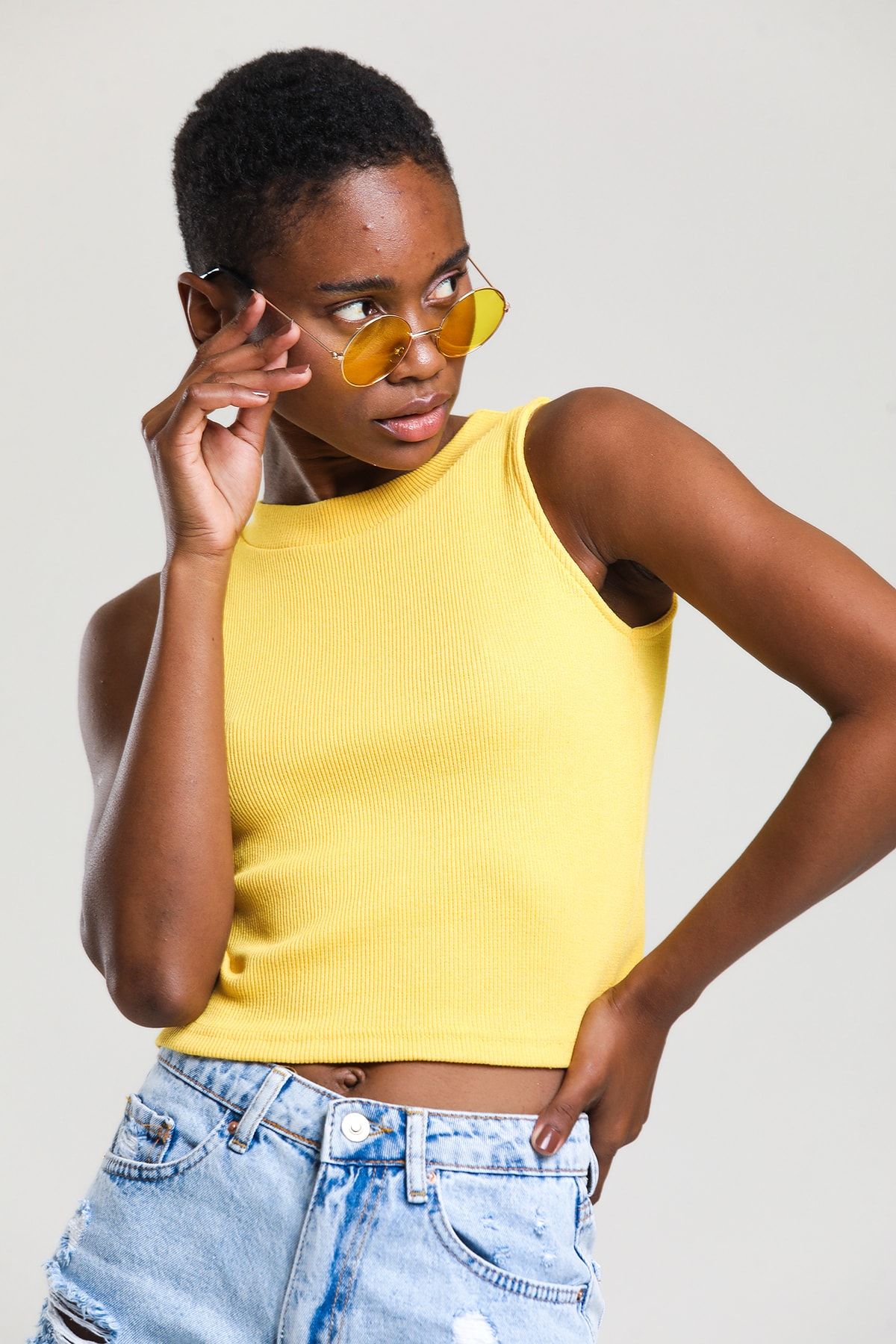 CATSPY Women s Red Yellow Halter Neck 2 Piece Crop Blouse Trendyol