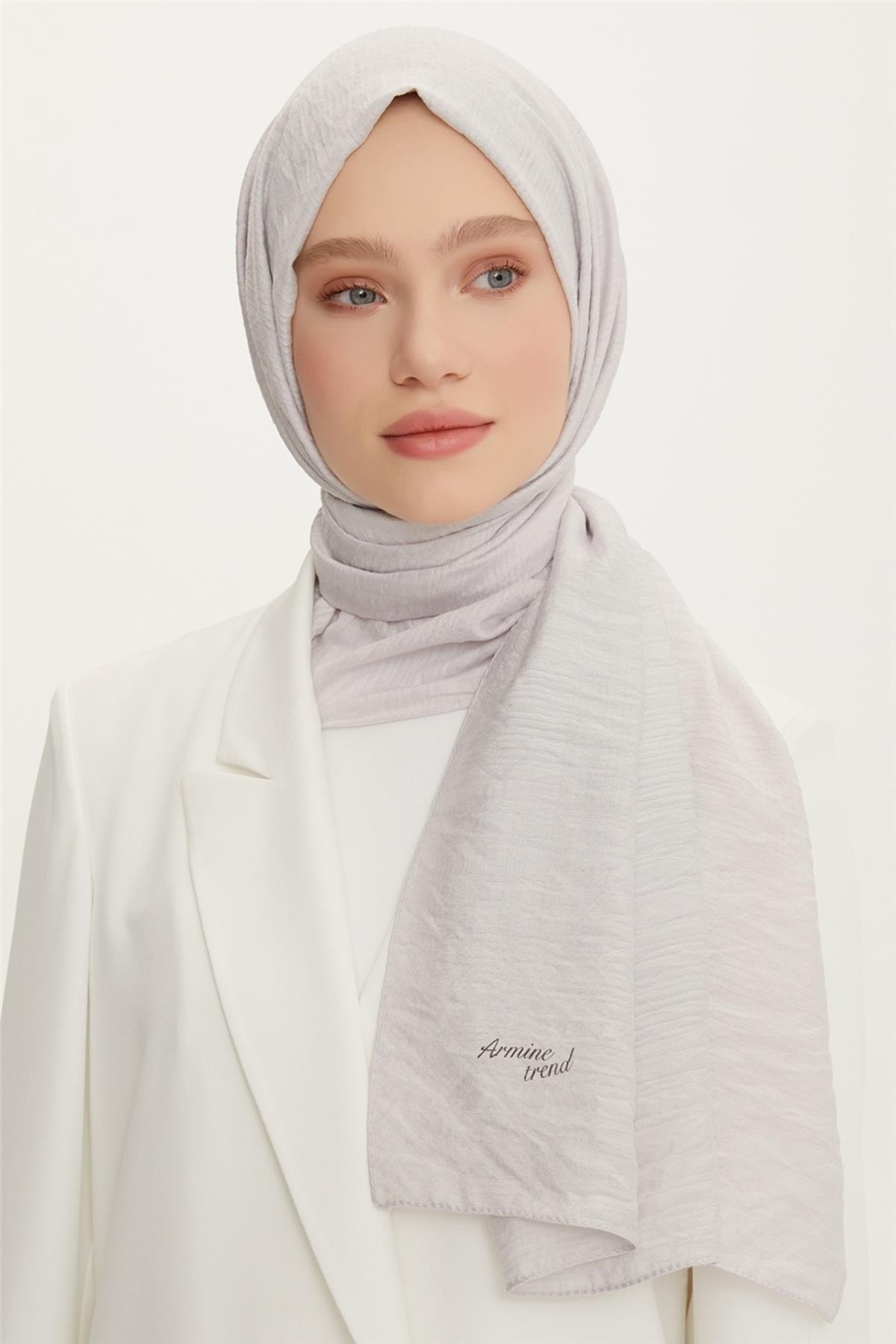 شال زنانه نقره اي آرمینه | ASYARMSTARŞAL2 اورجینال - تصویر 2
