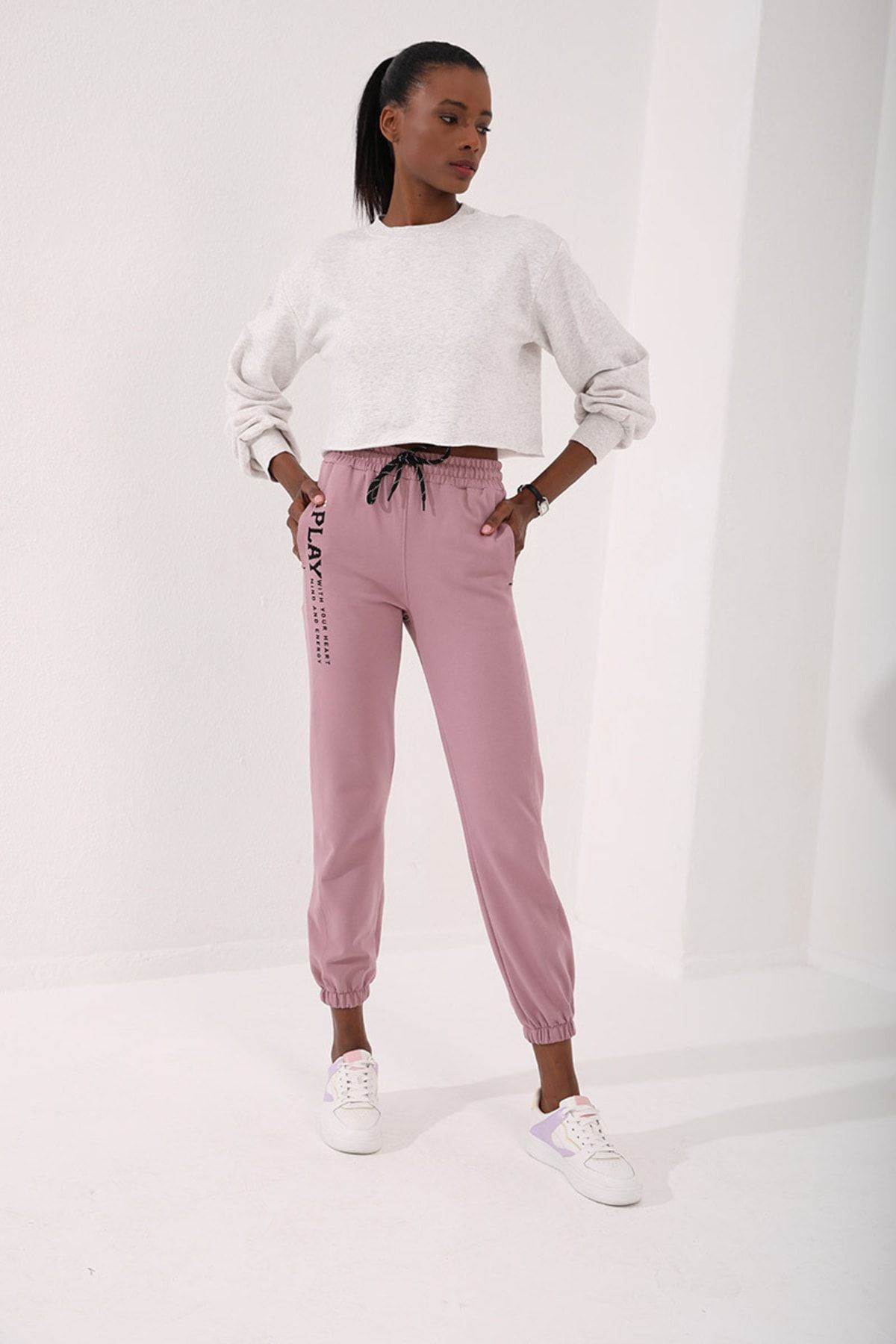 Missguided pink 2025 sweatpants