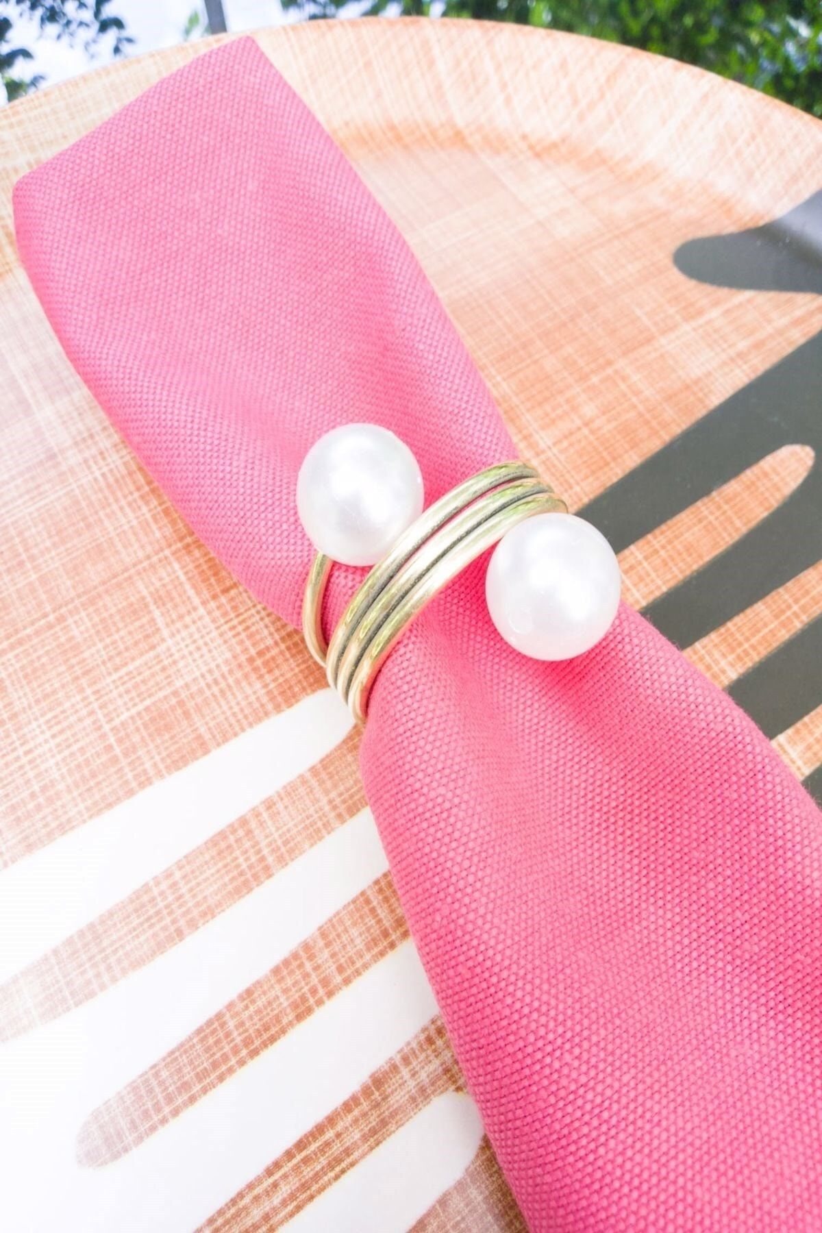Emtory Home-6 Pieces Gold Galvanized Plated Trio Steel Napkin Rings with Pearls 6