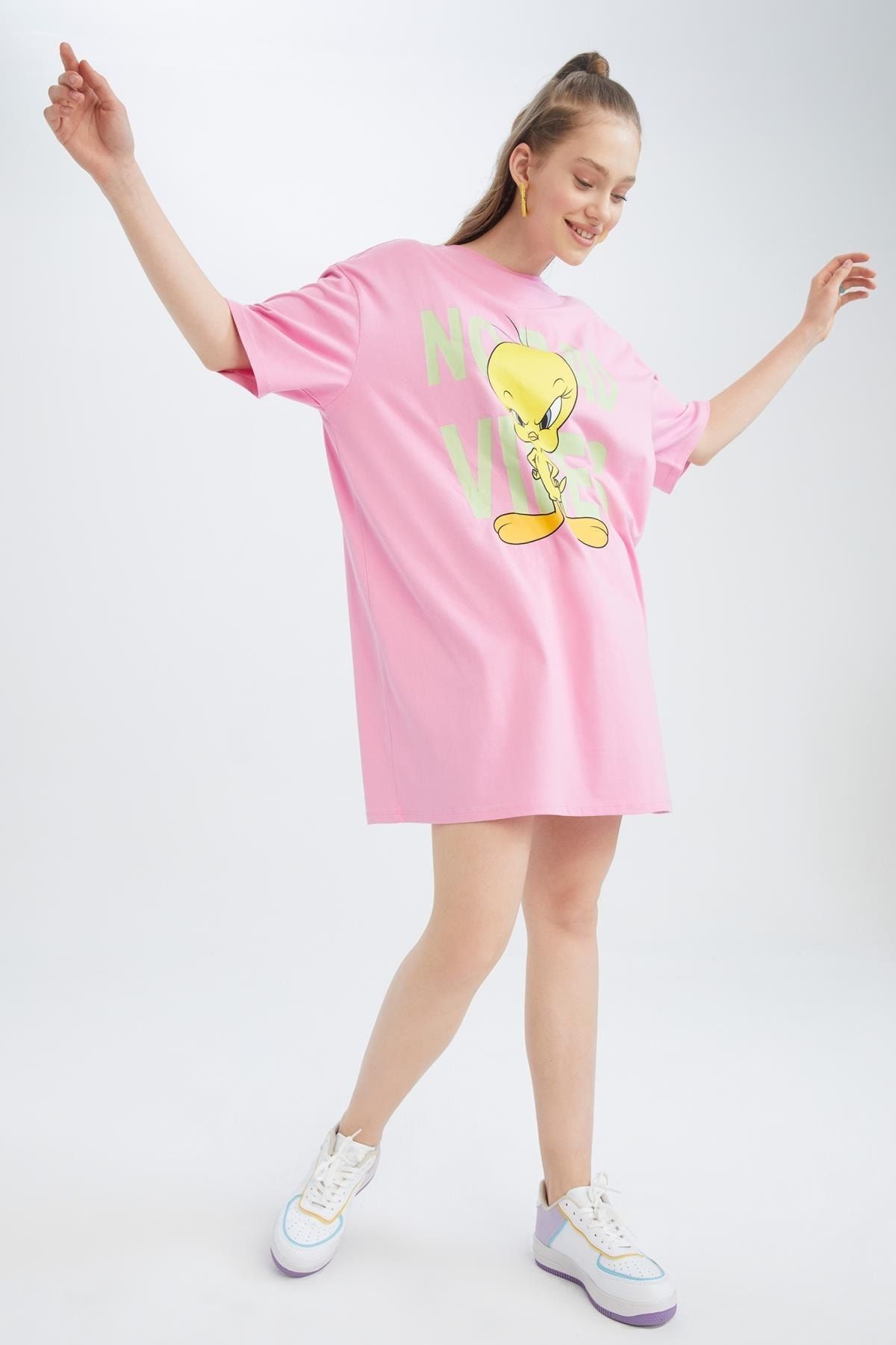 Looney tunes t shirt dress outlet