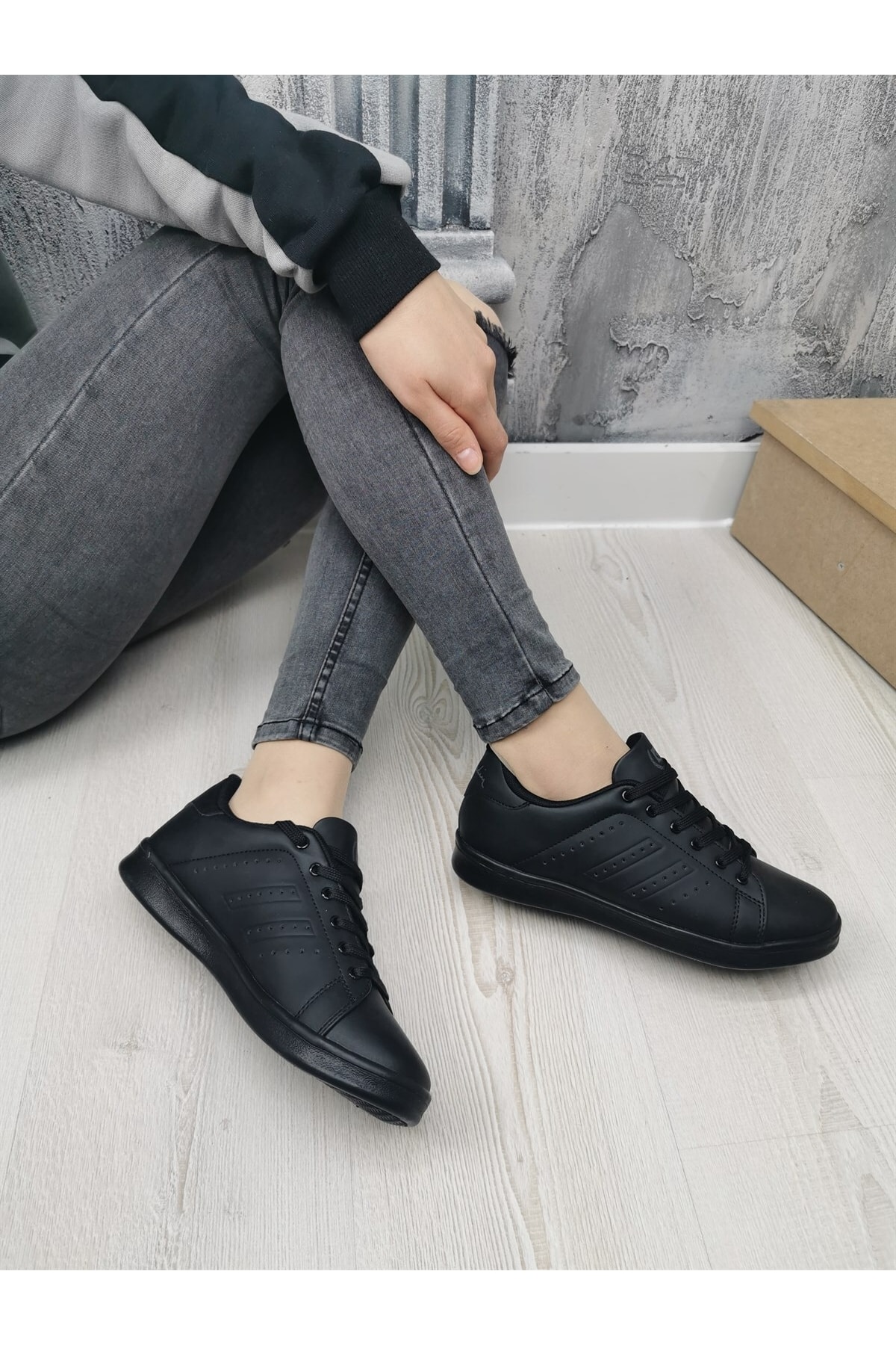 کفش اسنیکر پیر کاردین مردانه پارچه مشکی  راسته      اسپرت | Pierre Cardin 001 PCS-10144 TR - تصویر 3