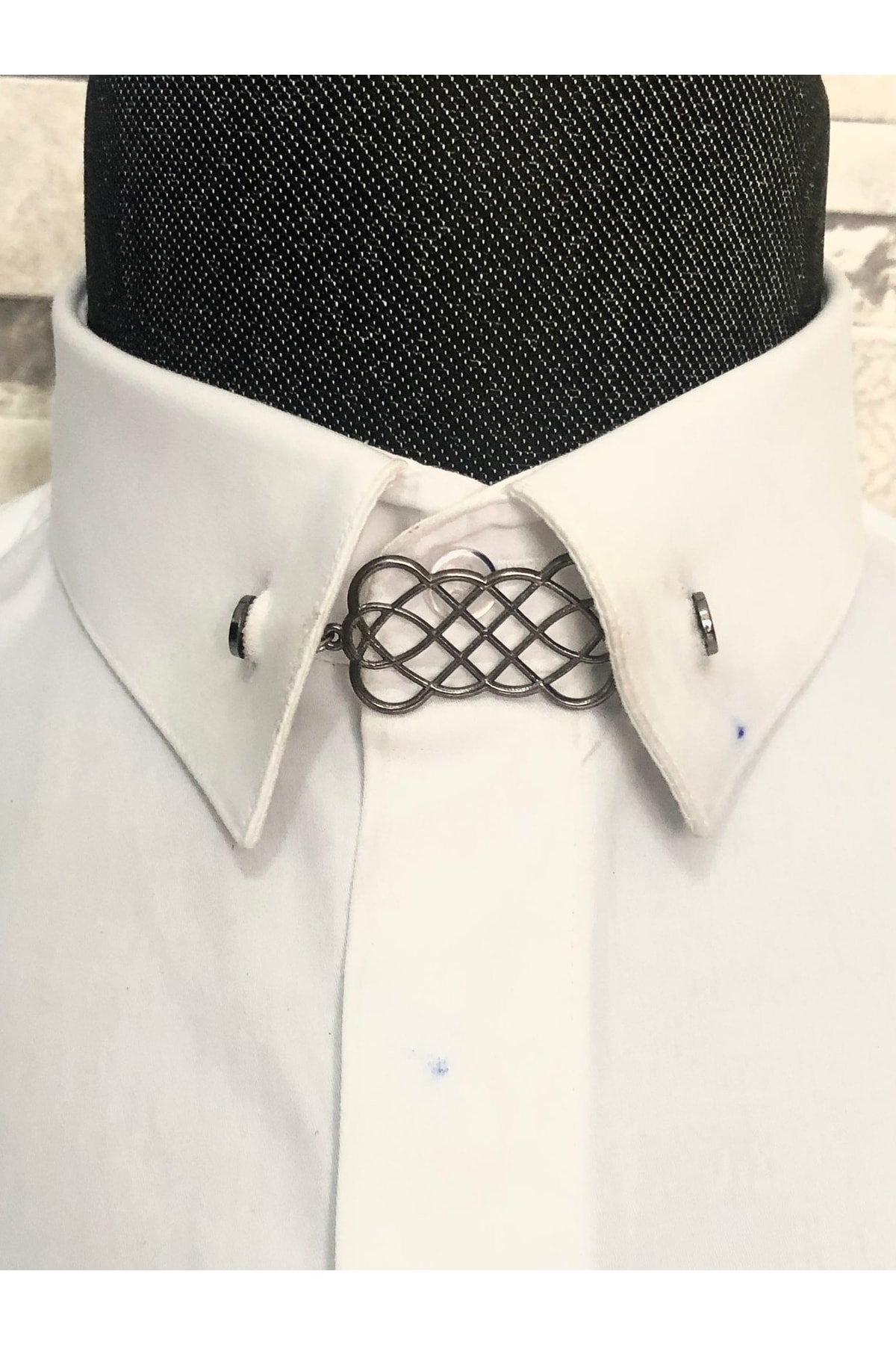 Yage Siyah Nikel Motif Desenli Geniş Yaka Iğnesi