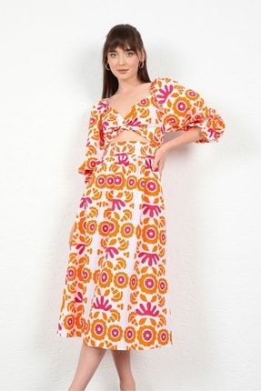 Terikoton Kumaş Çiçek Desenli Sırt Detay Midi Boy Kadın Elbise 22Y141
