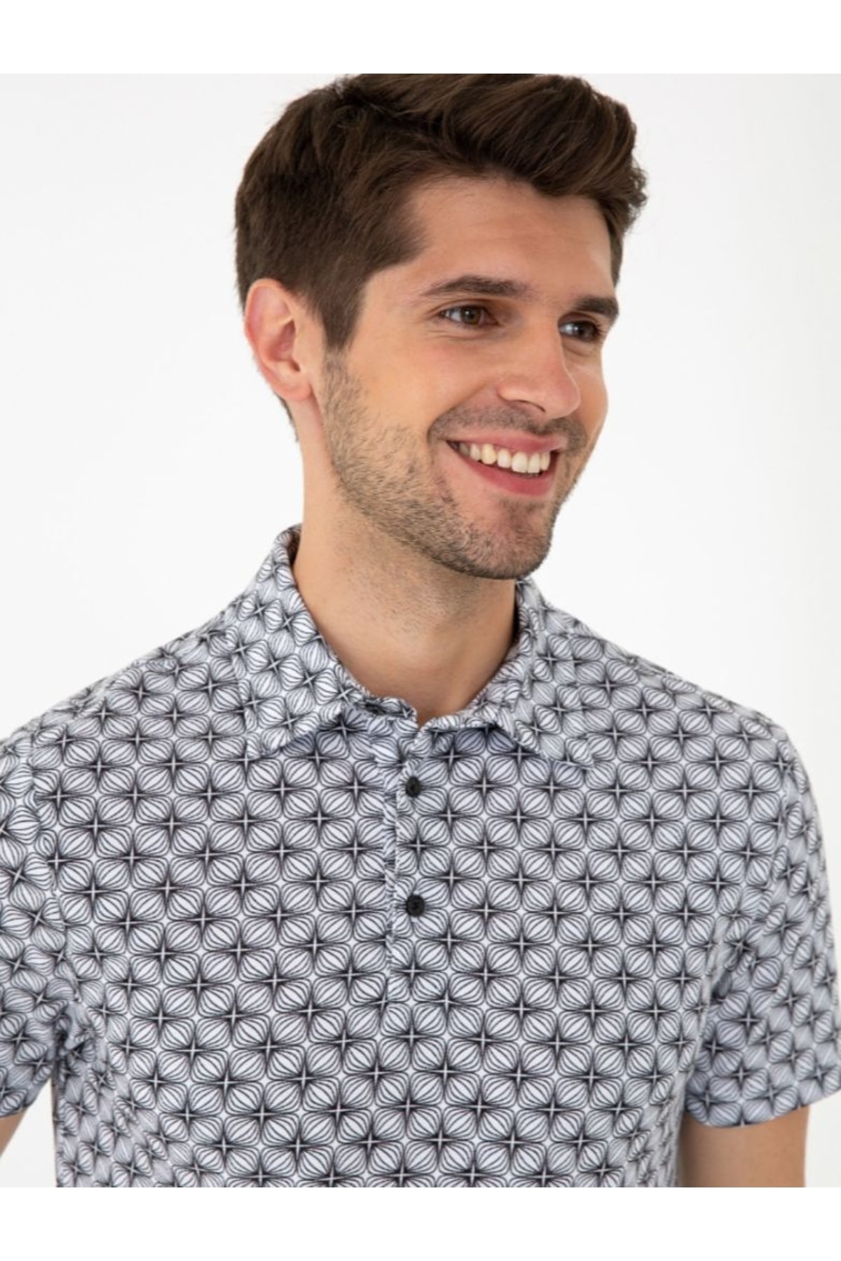 تیشرت پیرکاردین G021GL011.000.1314017