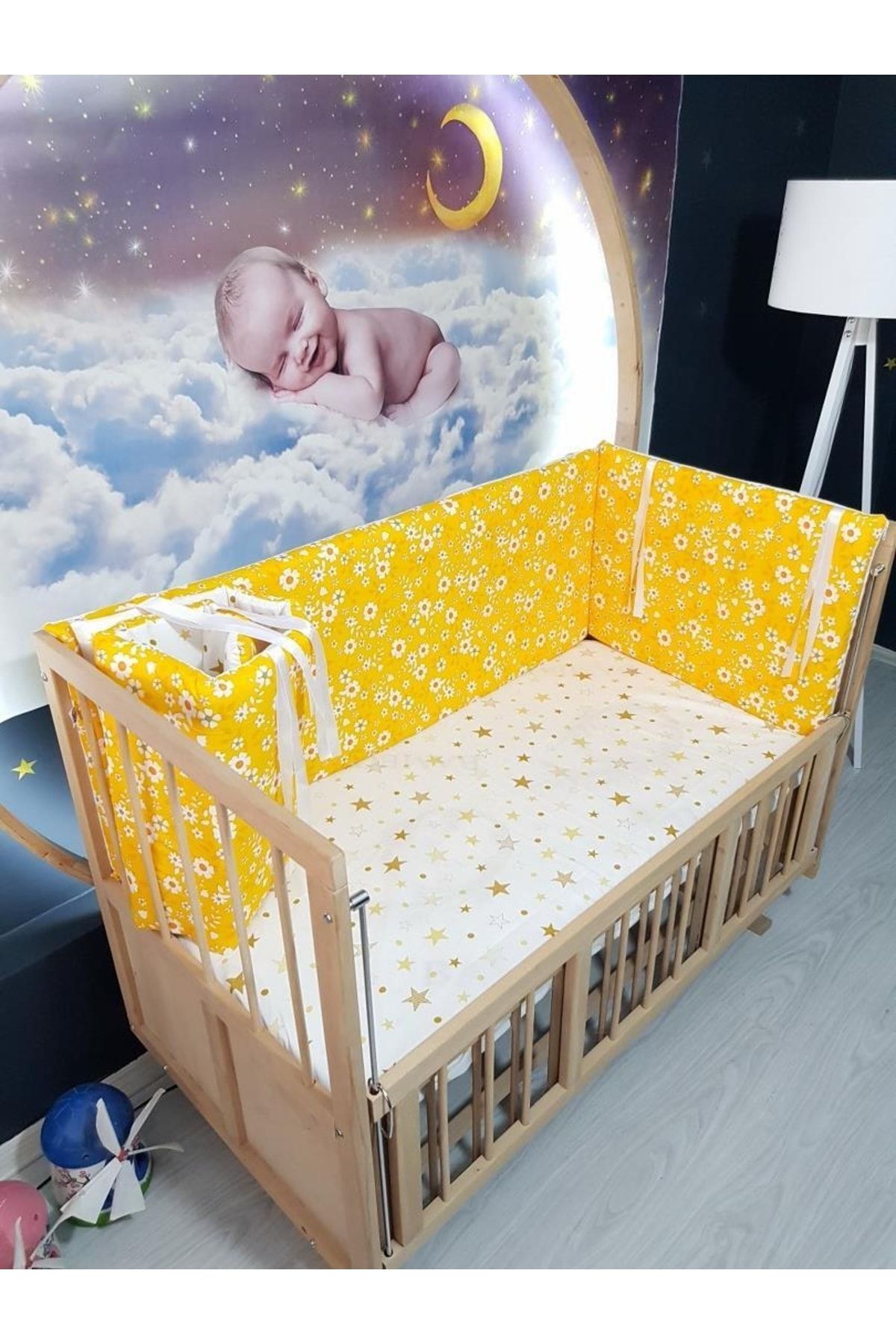 Baby crib discount guard