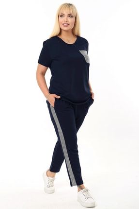 Kadın Büyük Beden Pamuklu Lacivert Cep Ve Pantolon Yanı Kazayağı Garnili Kapri Takım 202214