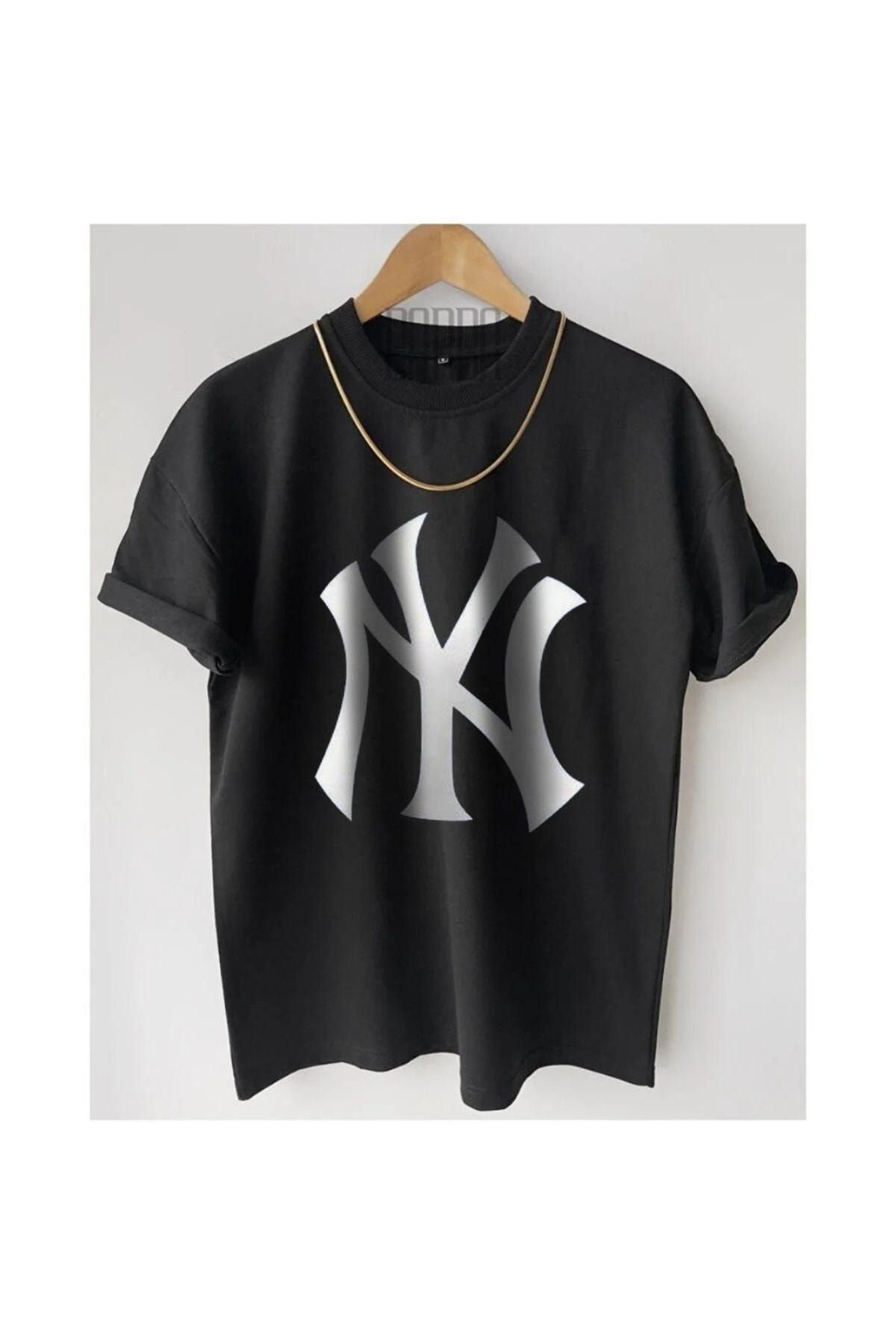 Black yankees t shirt best sale