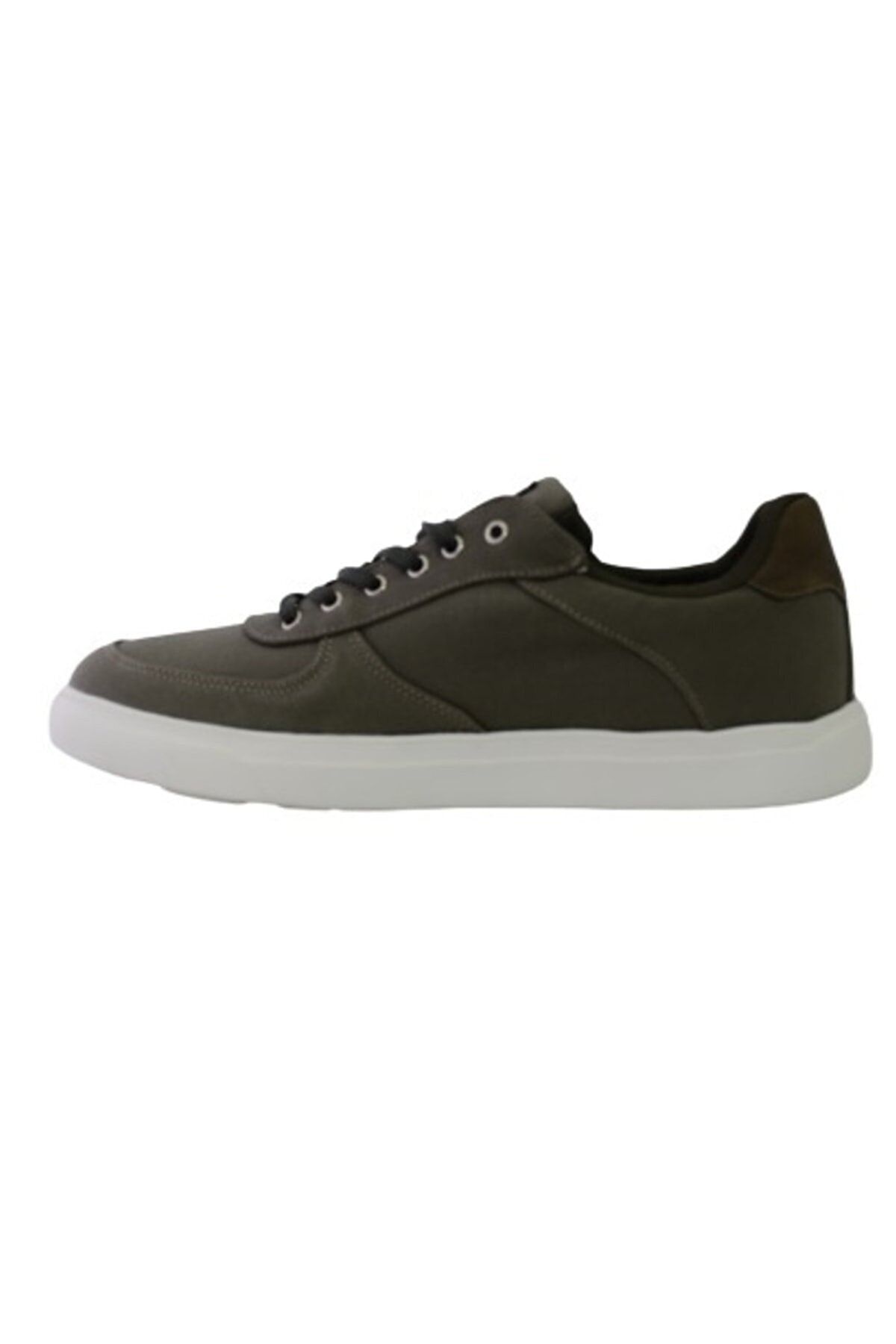 Boltt envy shop smart casual sneakers