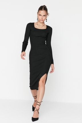 Siyah Kare Yaka Yırtmaçlı Triko Elbise TWOAW23EL00181