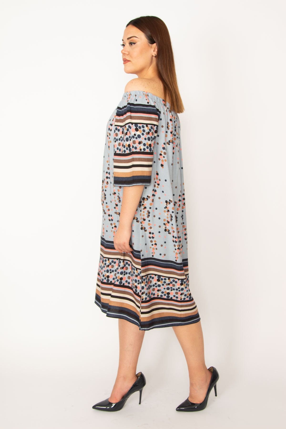 Şans-Großes blaues Damenkleid mit Madonna-Kragen und Wassermuster 65n33224 3